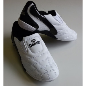 Степки Daedo "Kick" Black дитячі ZA3020